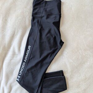 3/$30 Under Armour compression leggings